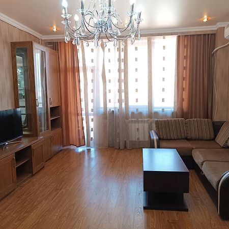 Rent Inn Yerevan On Arami Street 外观 照片