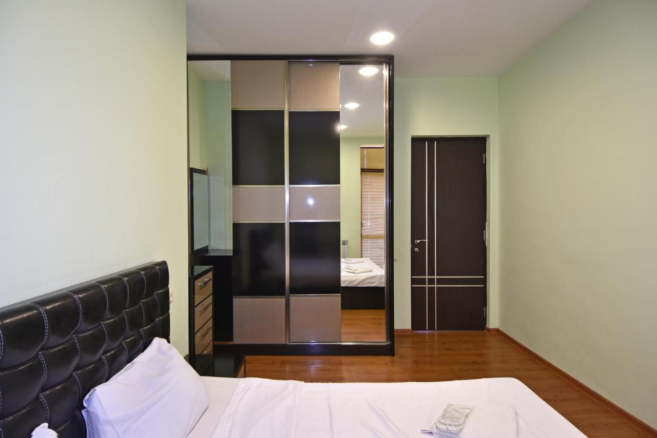 Rent Inn Yerevan On Arami Street 外观 照片